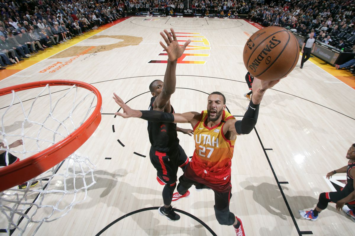 NBA reporta que dos jugadores han dado positivo a la prueba de coronavirus nba-reporta-que-dos-jugadores-han-dado-positivo-a-la-prueba-de-coronavirus